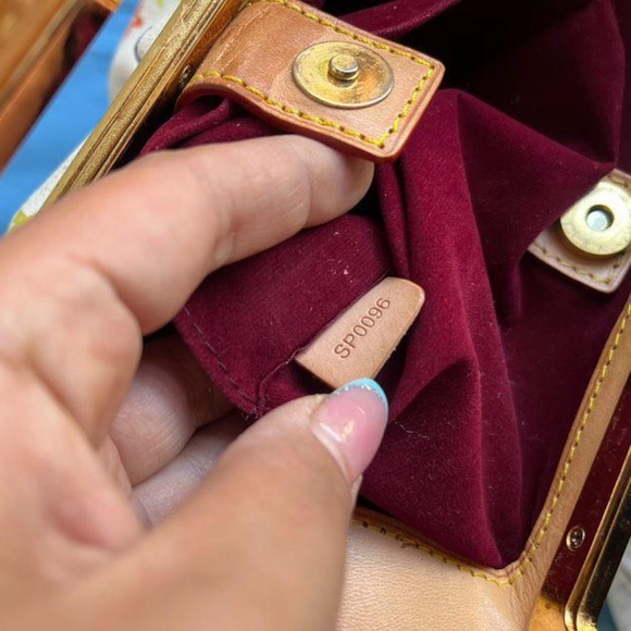 Sold❌Authentic lv Judy vintage handbag - Picture 11 of 13